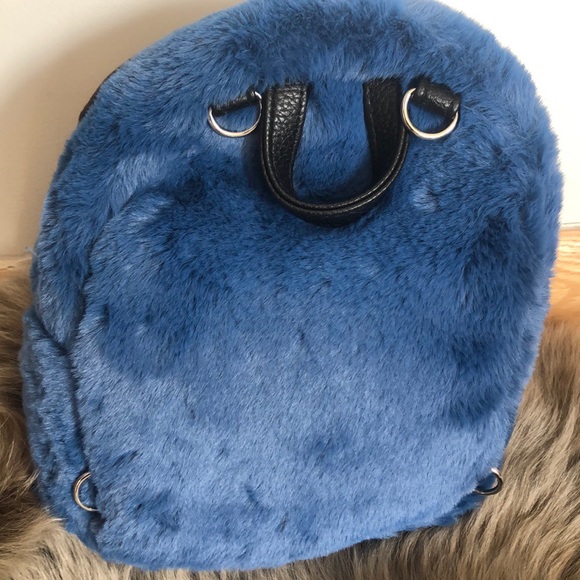 Blue fur mini backpack with zipper closure *NWT*